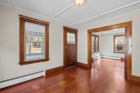 117 Gilford Avenue Laconia NH 03246