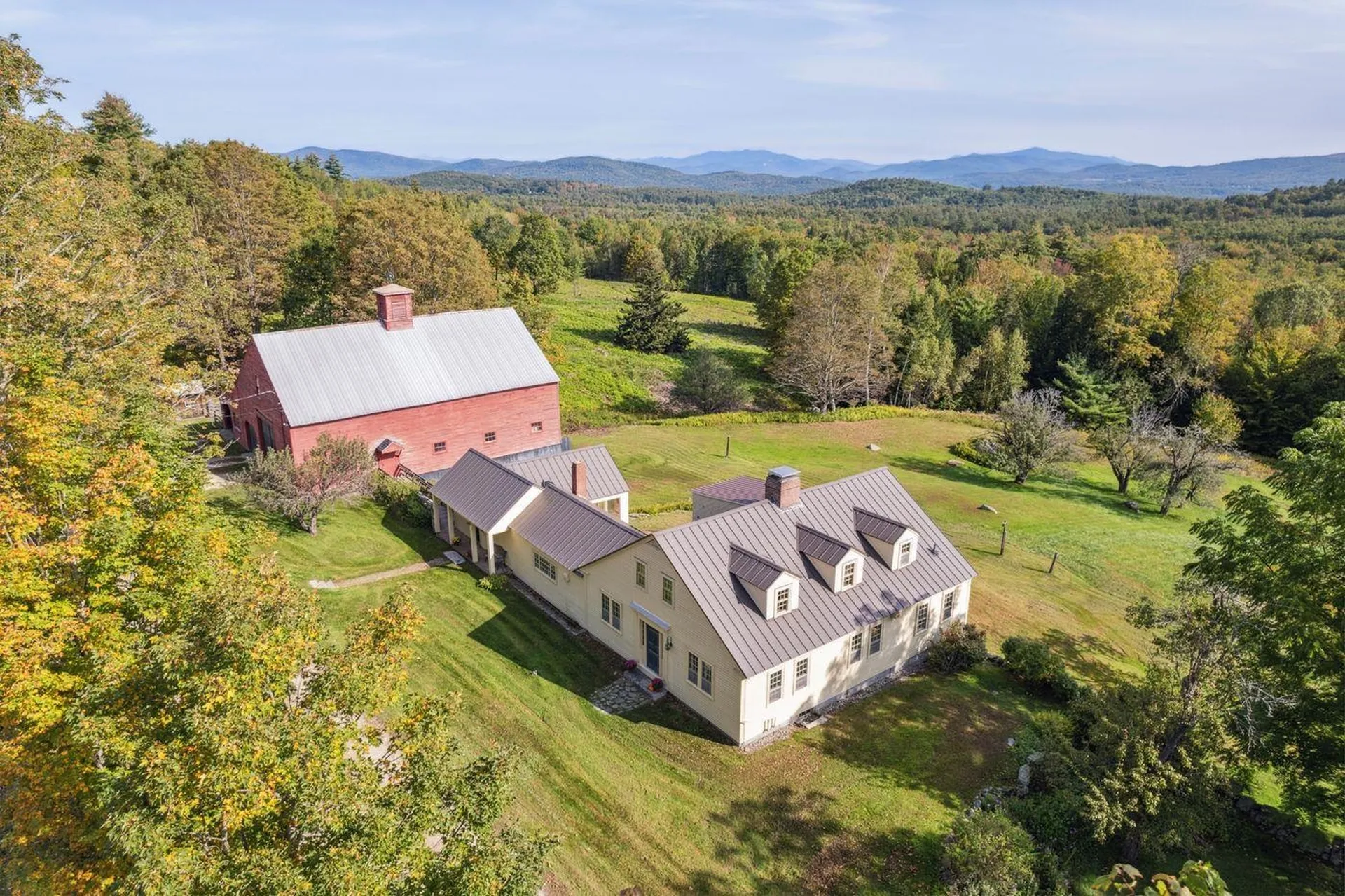 188 Old Hebron Road Plymouth NH 03264