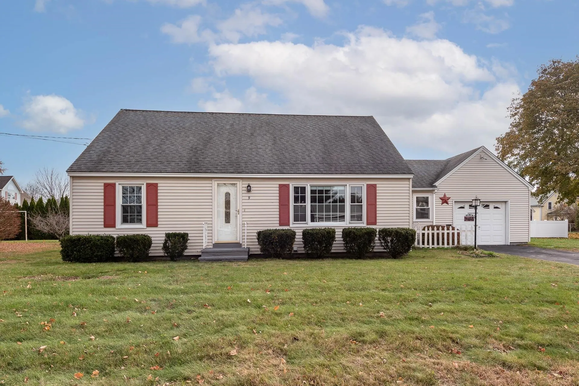 9 Letourneau Street Rochester NH 03867