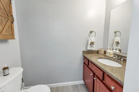 17 Sullivan Way Laconia NH 03246