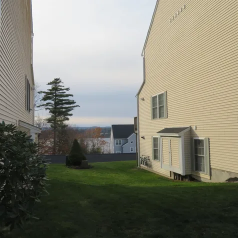 17 Sullivan Way Laconia NH 03246