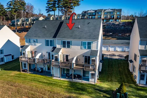 17 Sullivan Way Laconia NH 03246