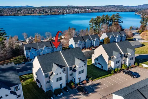17 Sullivan Way Laconia NH 03246
