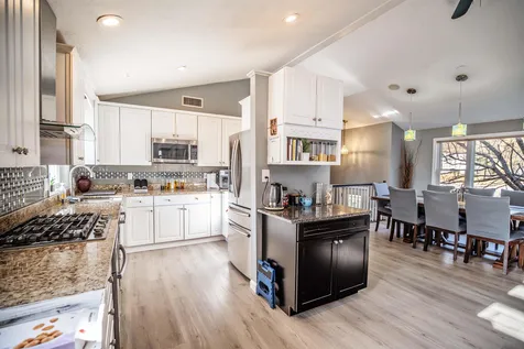 14 Greeley Street Hudson NH 03051