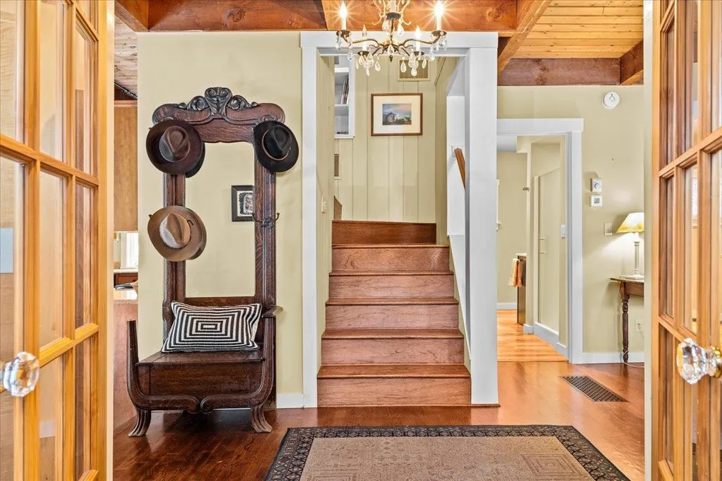 283 Gilcrist Road Stowe VT 05672