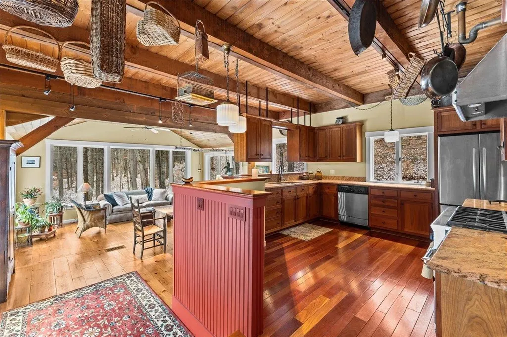 283 Gilcrist Road Stowe VT 05672