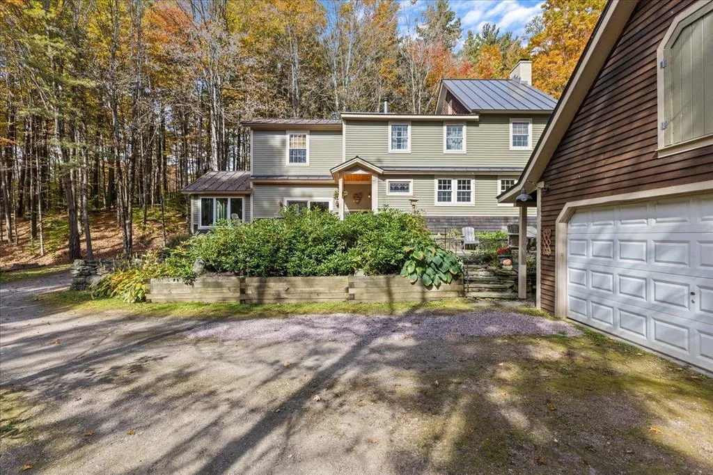 283 Gilcrist Road Stowe VT 05672