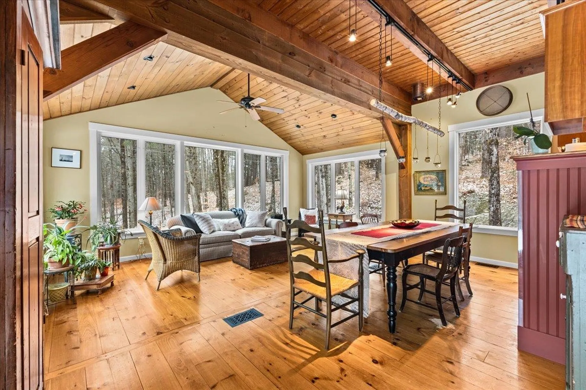283 Gilcrist Road Stowe VT 05672