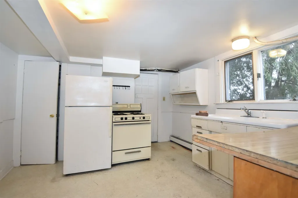 3 East Street Vergennes VT 05491