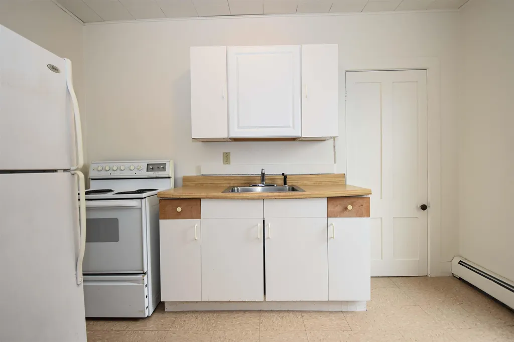 3 East Street Vergennes VT 05491