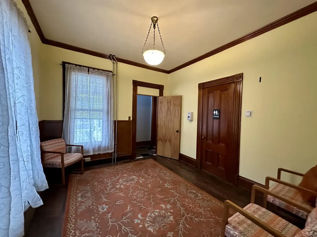 142 N. Main Street St. Albans City VT 05478