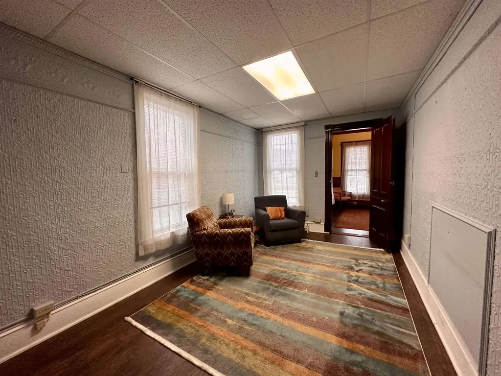 142 N. Main Street St. Albans City VT 05478