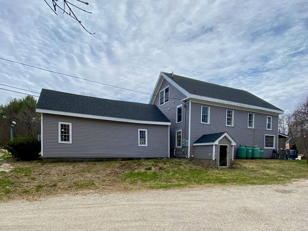 64 Nh Route 153 N Effingham NH 03882