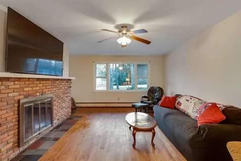 4 Forest Road Essex VT 05452