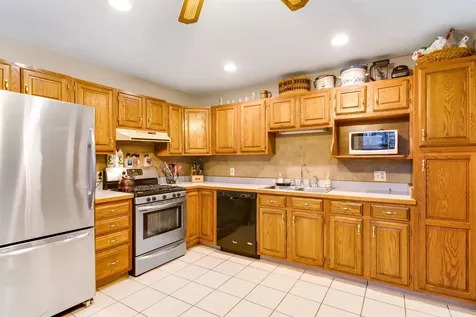 4 Forest Road Essex VT 05452