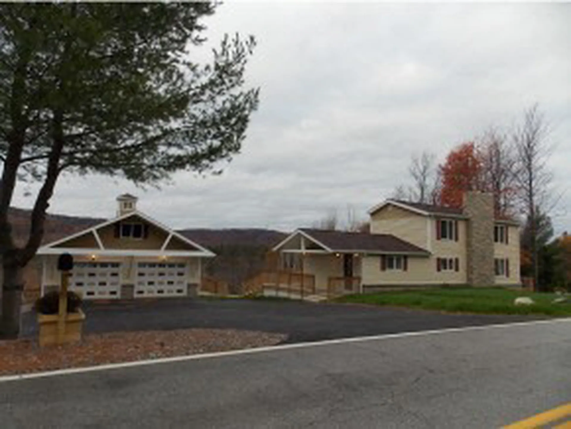 991 Cherry Valley Road Gilford NH 03249