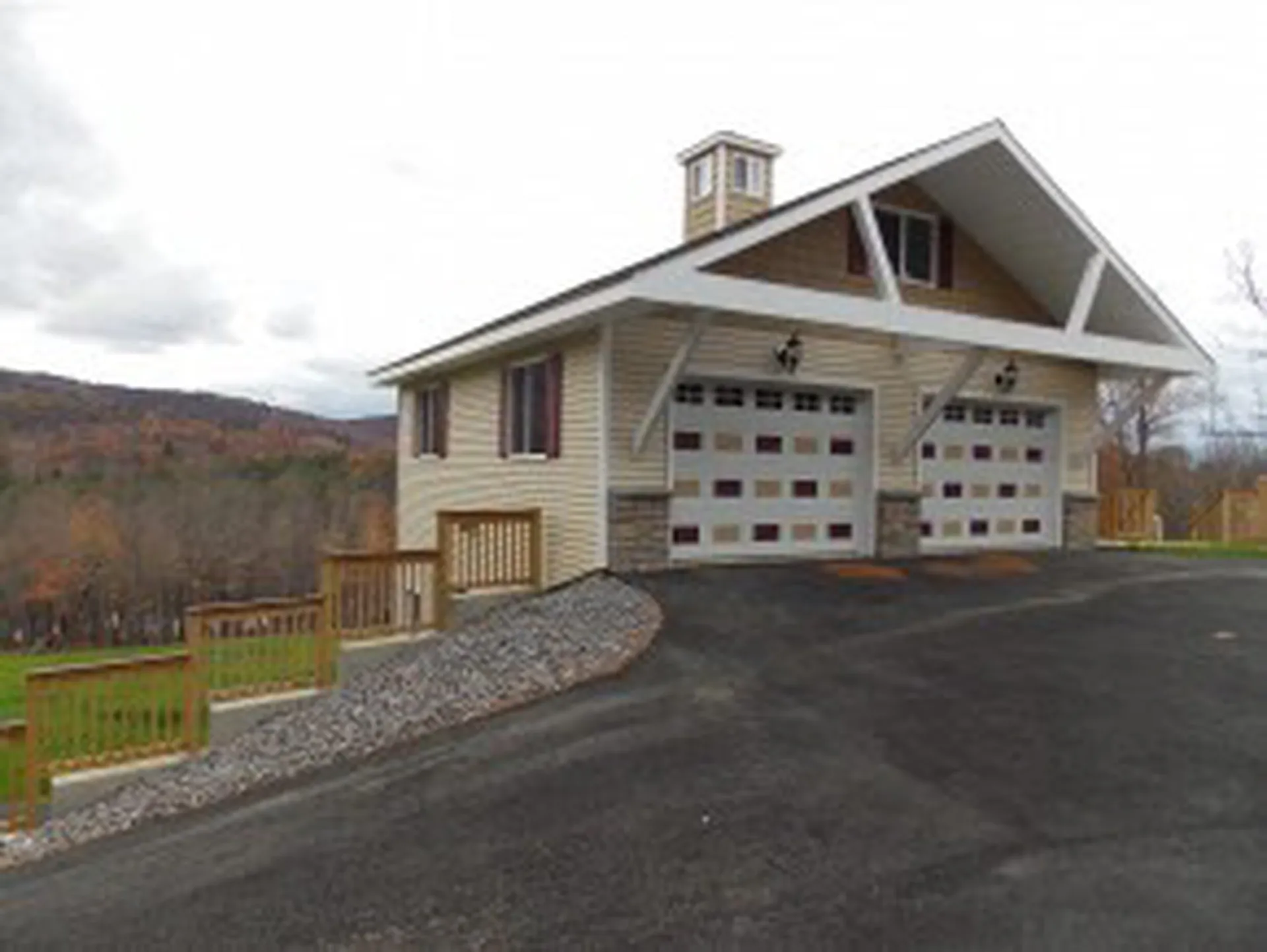 991 Cherry Valley Road Gilford NH 03249
