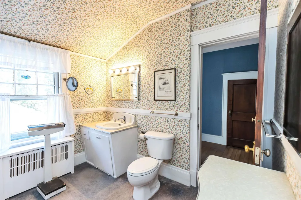 220 Pembroke Street Pembroke NH 03275