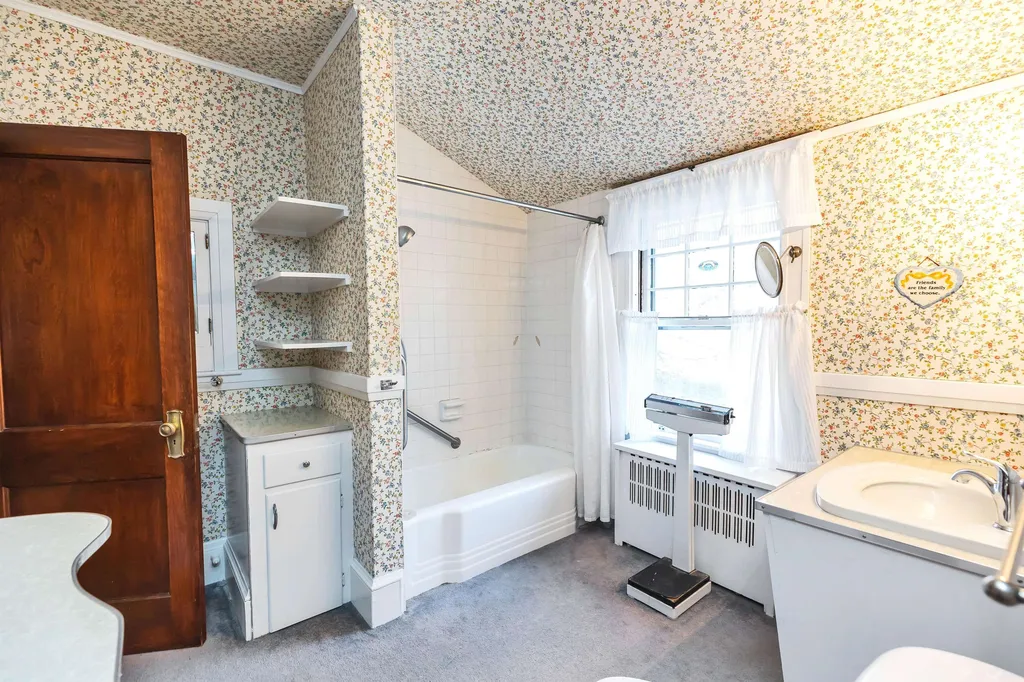 220 Pembroke Street Pembroke NH 03275