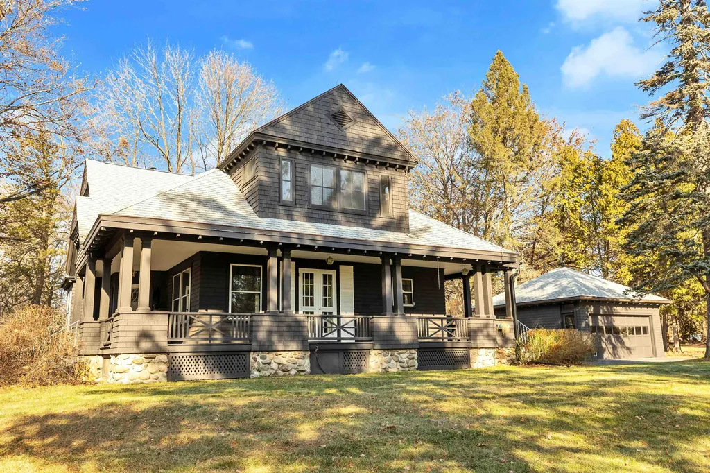 220 Pembroke Street Pembroke NH 03275