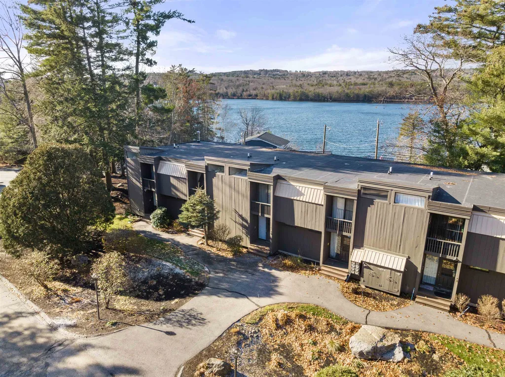 833 Weirs Boulevard Laconia NH 03246