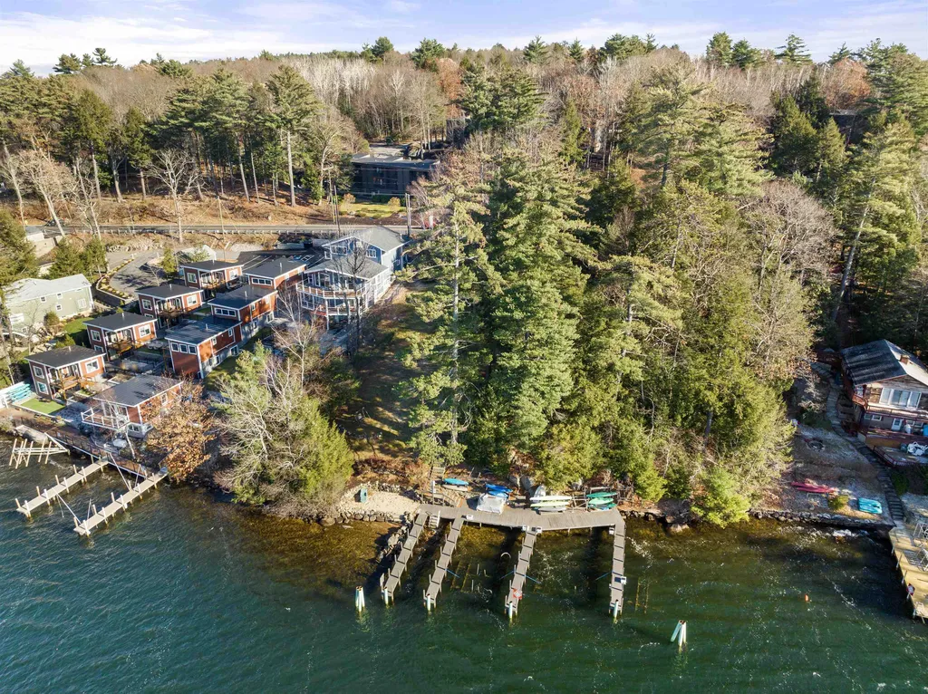 833 Weirs Boulevard Laconia NH 03246