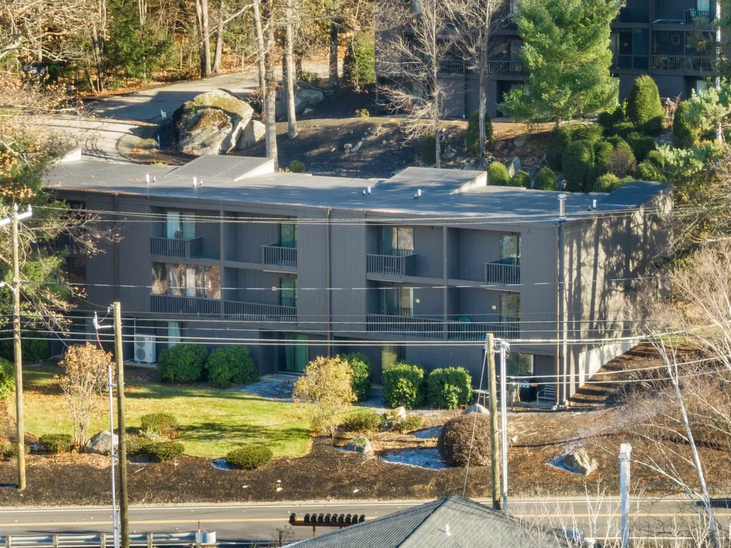 833 Weirs Boulevard Laconia NH 03246
