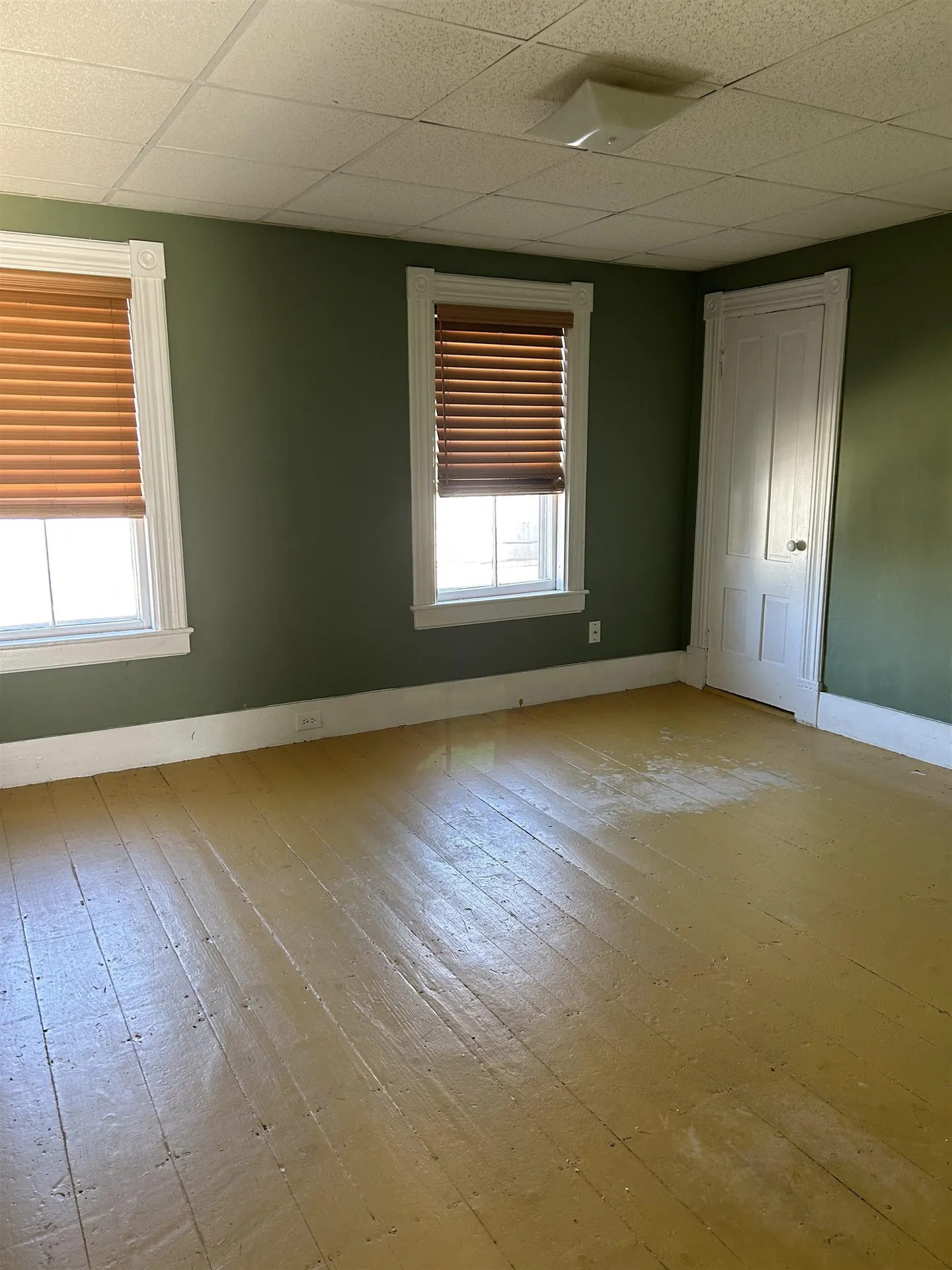 3 Paige Avenue Nashua NH 03064