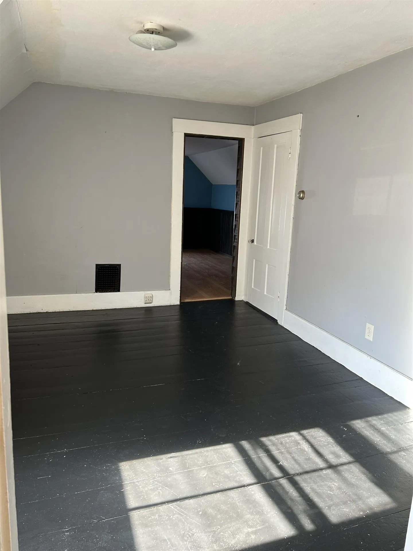 3 Paige Avenue Nashua NH 03064