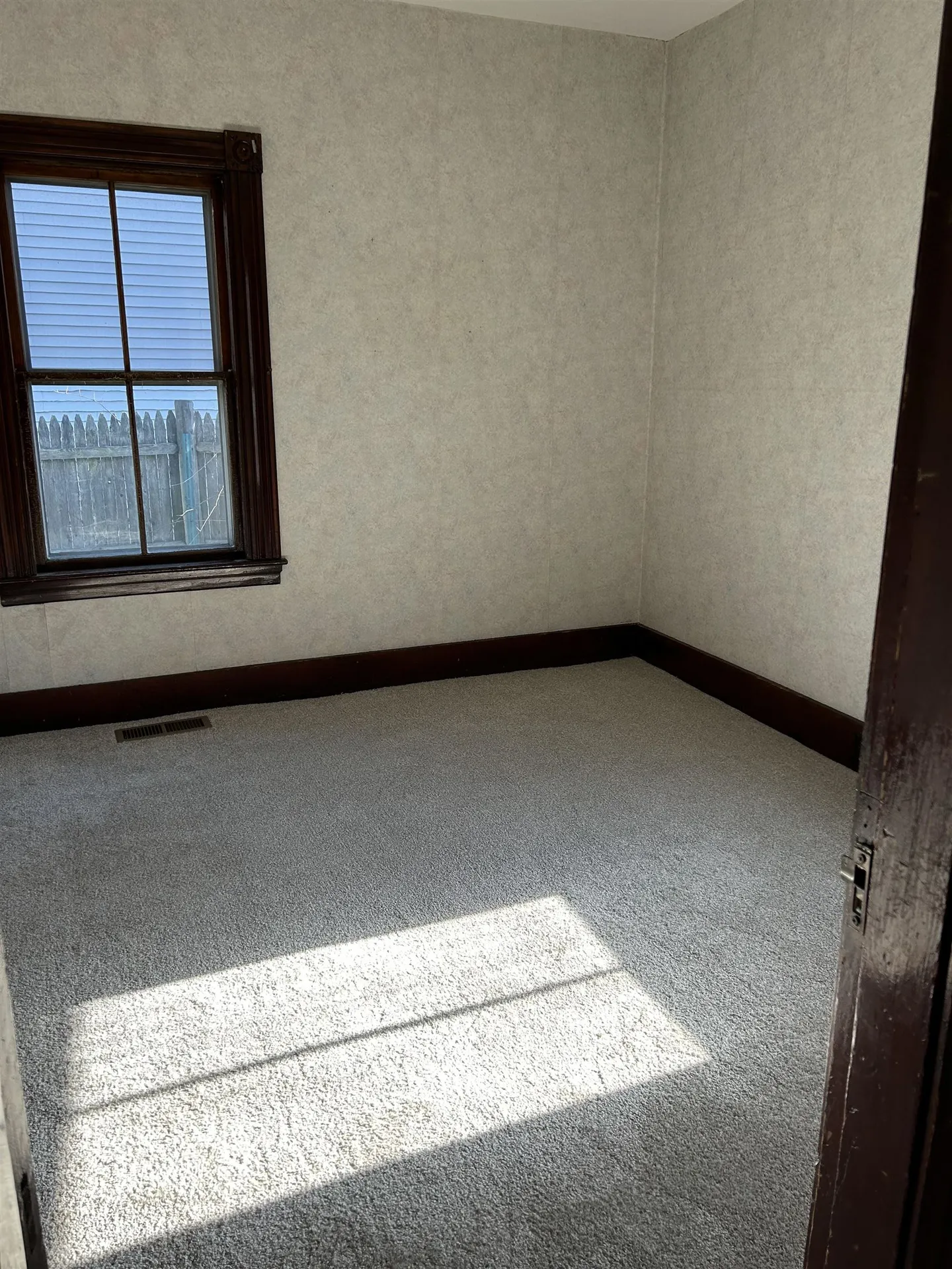 3 Paige Avenue Nashua NH 03064