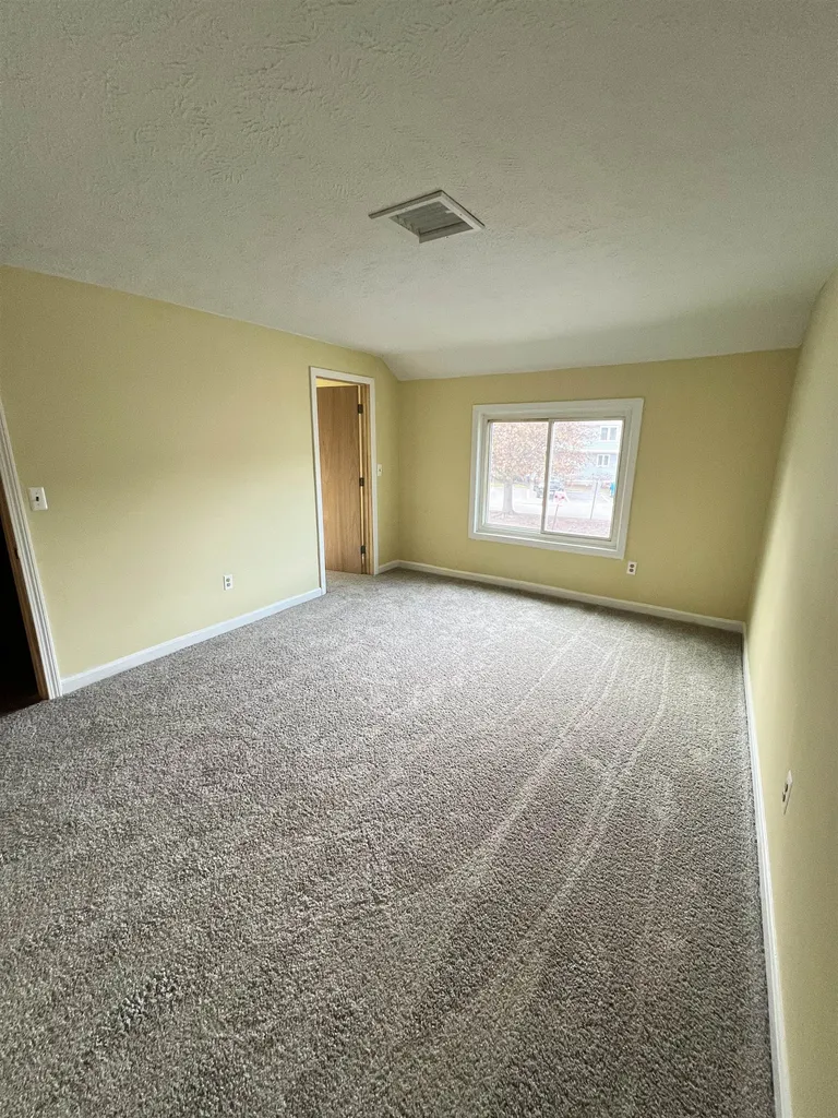 19 Swift Lane Merrimack NH 03054