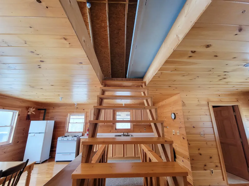 160 Cross Road Piermont NH 03779