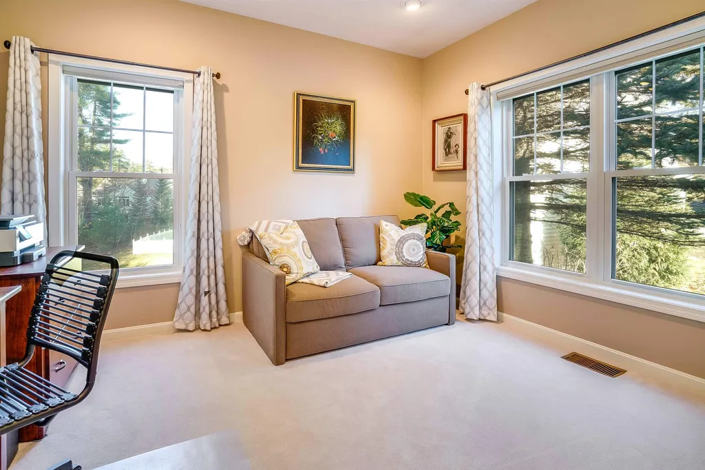 7 Glen Court Amherst NH 03031