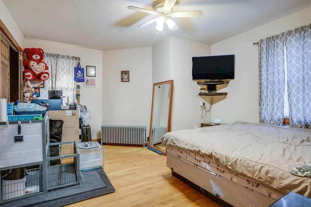 19 Franklin Street Derry NH 03038