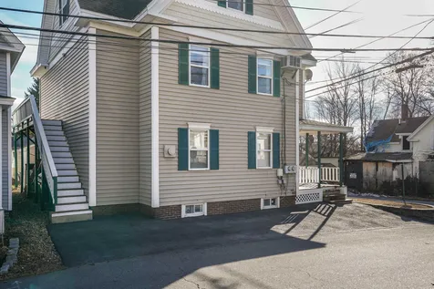 19 Franklin Street Derry NH 03038