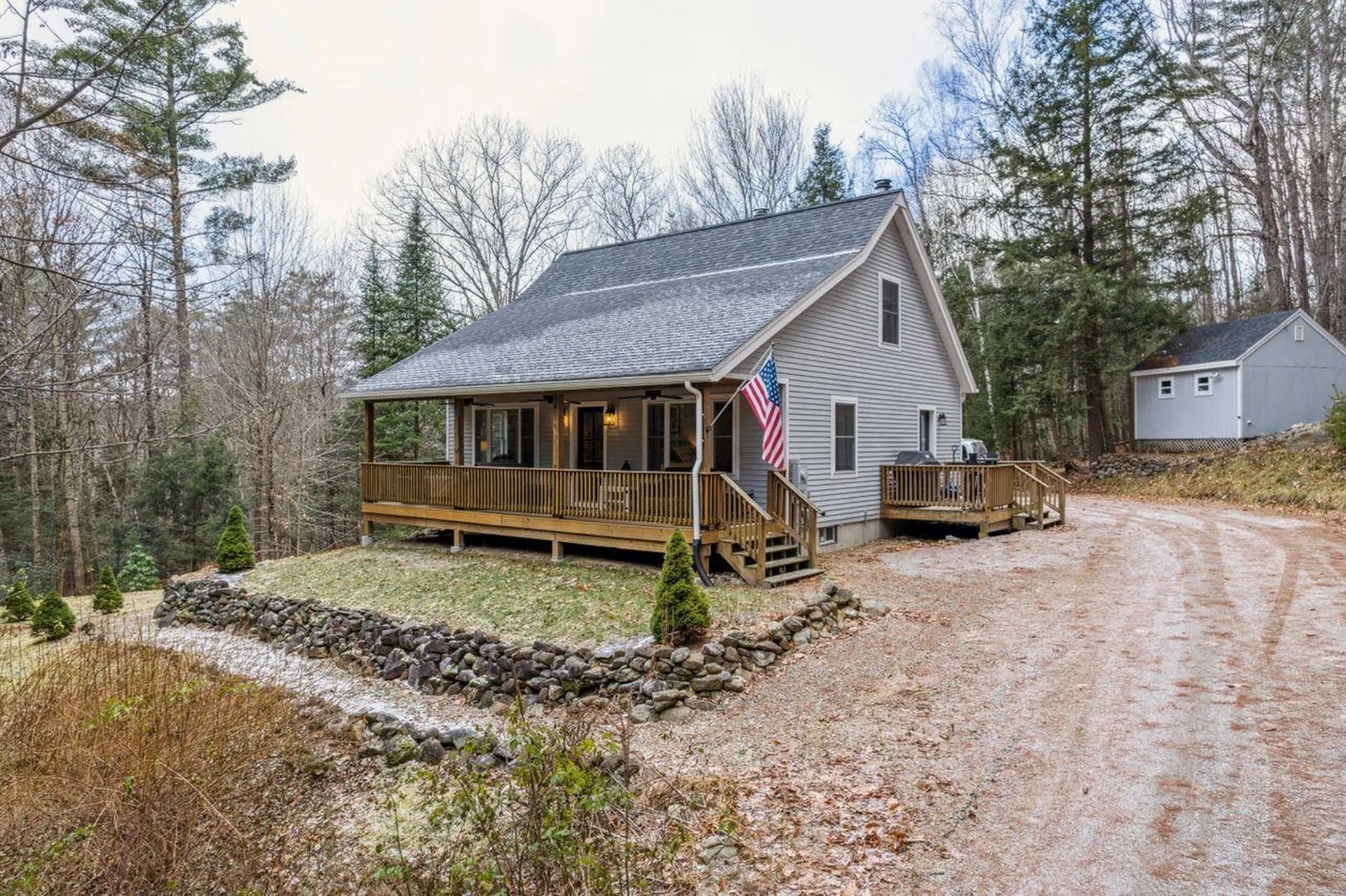 59 Pinnacle Road Campton NH 03223