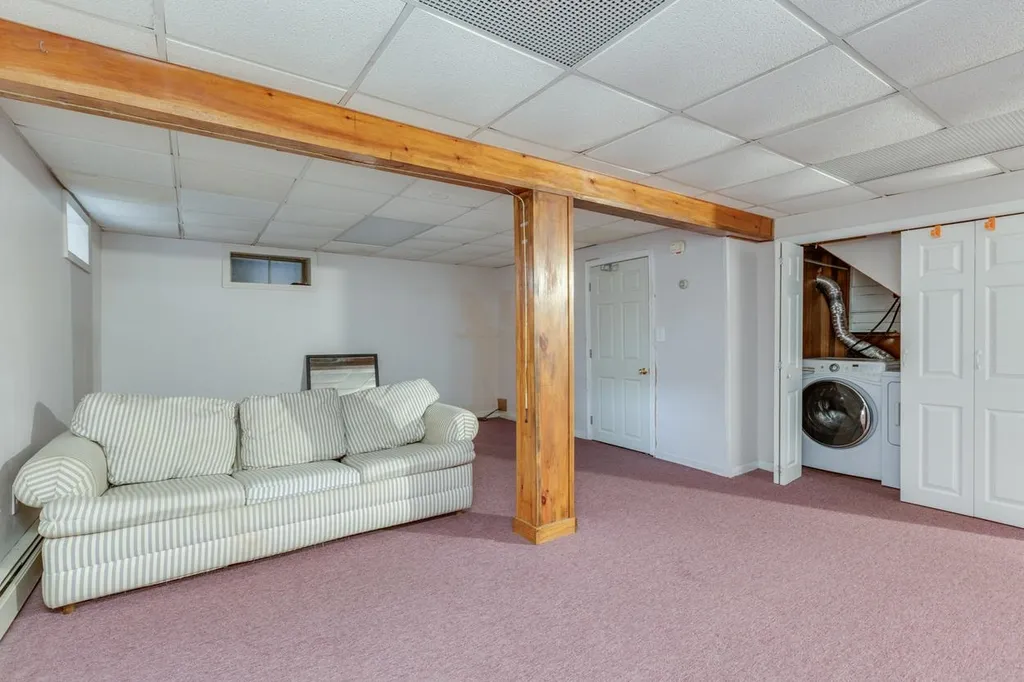 23 Cd Hunt Street Nashua NH 03060