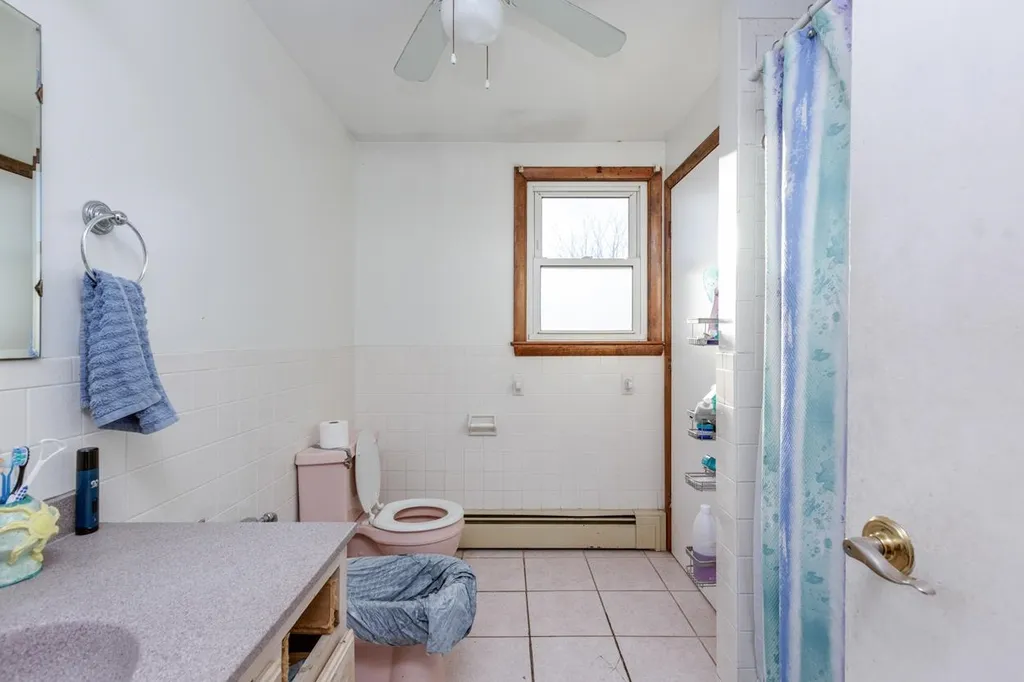 23 Cd Hunt Street Nashua NH 03060