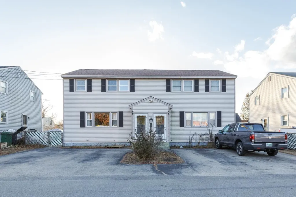 23 Cd Hunt Street Nashua NH 03060