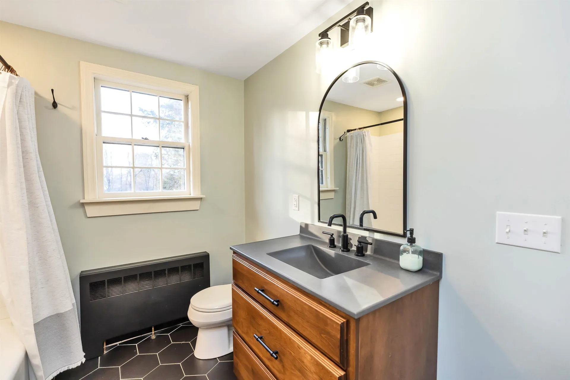 11 Lookout Hill Road Peterborough NH 03458