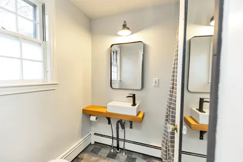 11 Lookout Hill Road Peterborough NH 03458