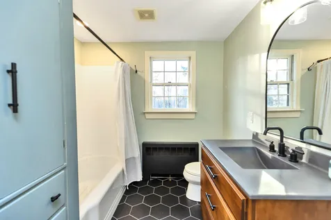 11 Lookout Hill Road Peterborough NH 03458