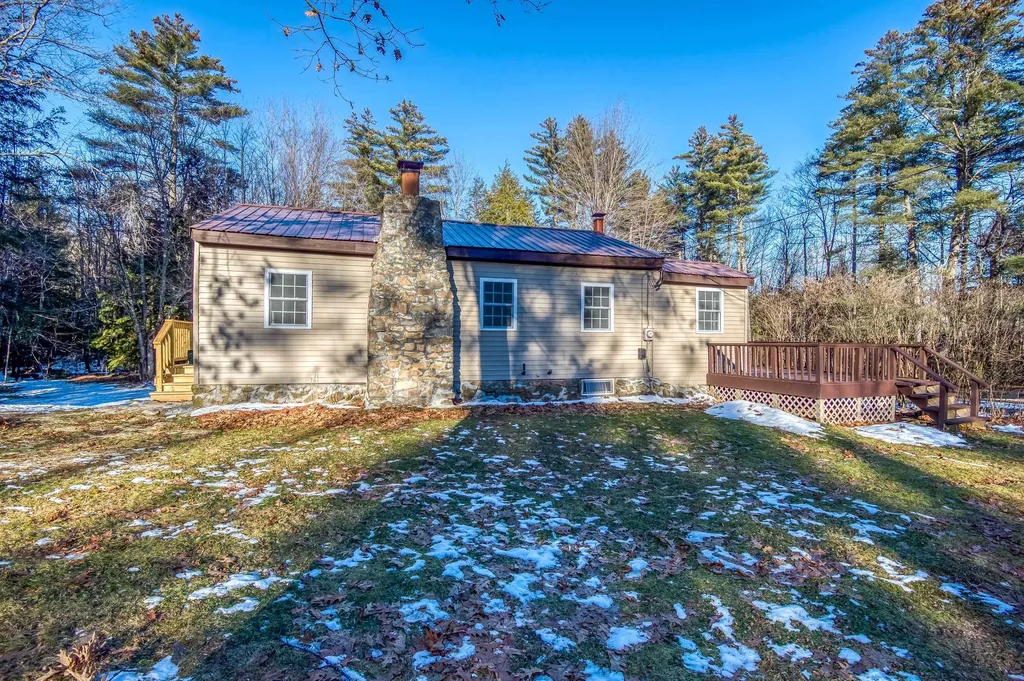 91-95 Elm Street Ossipee NH 03864
