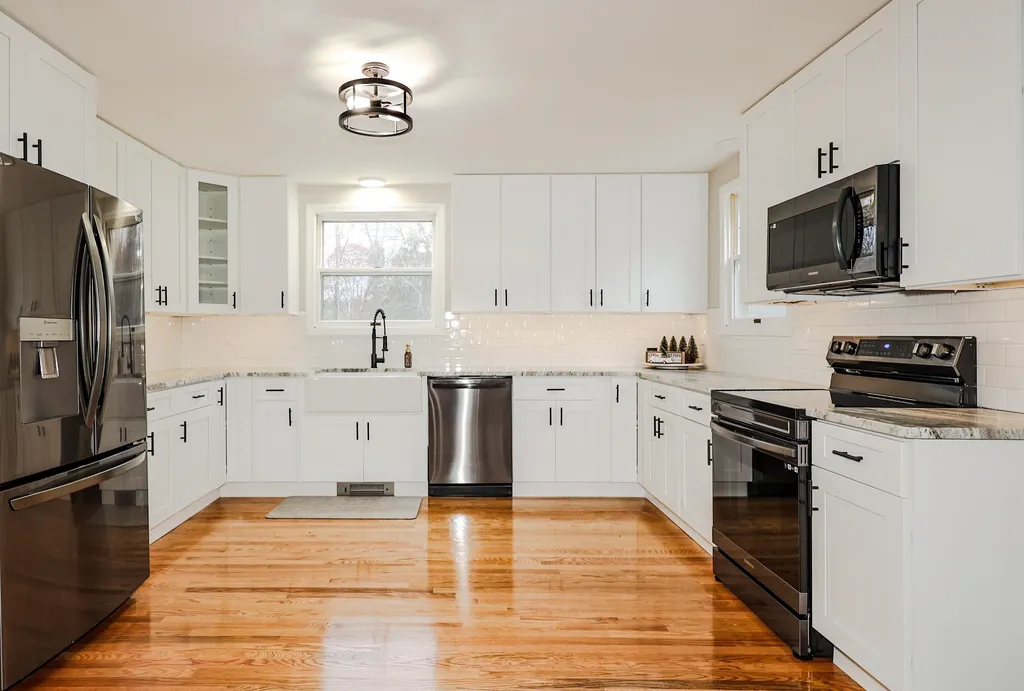 1010 Black Brook Road Dunbarton NH 03046