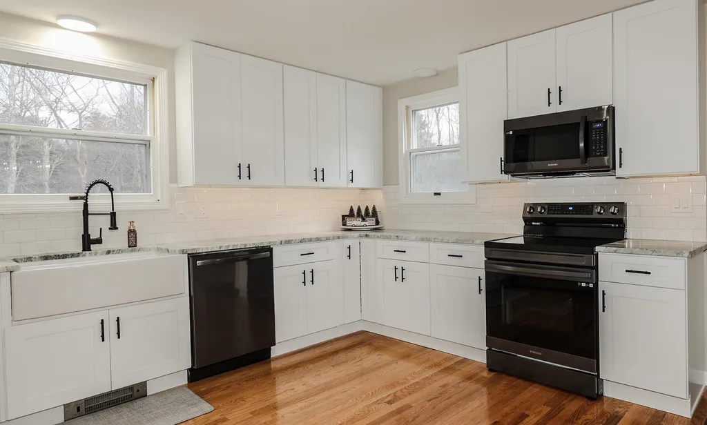 1010 Black Brook Road Dunbarton NH 03046