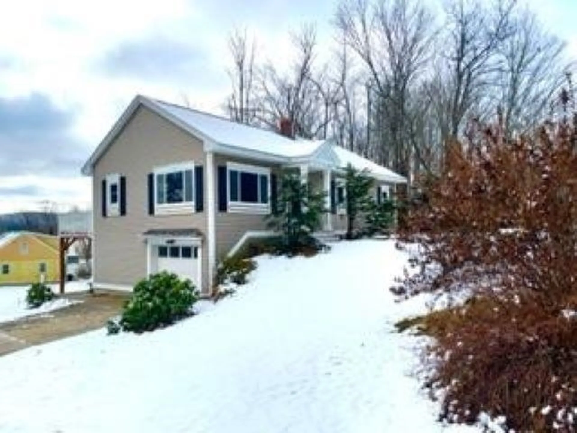 31 Johnson Street Belmont NH 03220