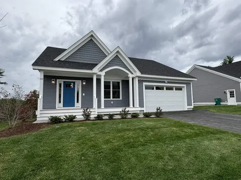 44 Evergreen Drive Auburn NH 03032