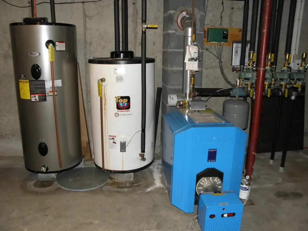 159 Vt Route 11 Peru VT 05152