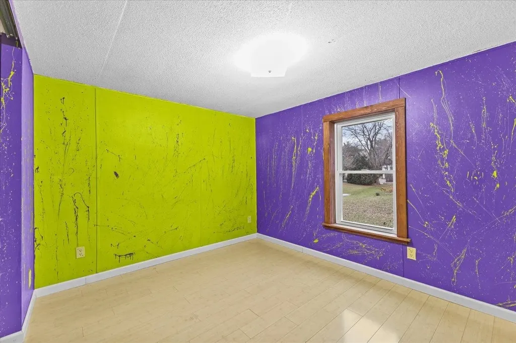 15 Sunset Drive Vergennes VT 05491