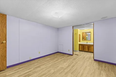 15 Sunset Drive Vergennes VT 05491